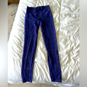 Peloton leggings ribbed.